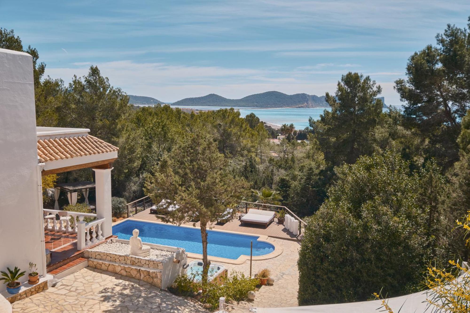Villa B&M Experience Sant Francesc de s'Estany Exterior photo